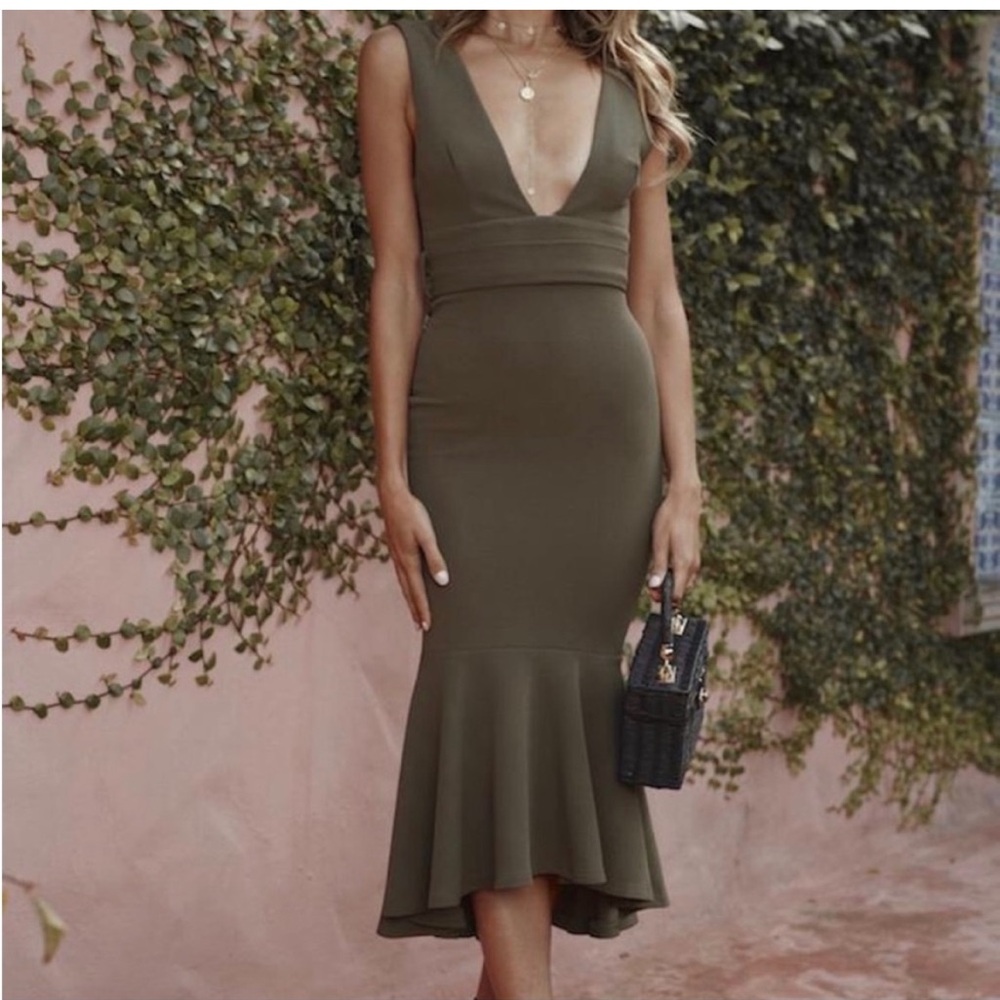 Hello Molly Midi Dress